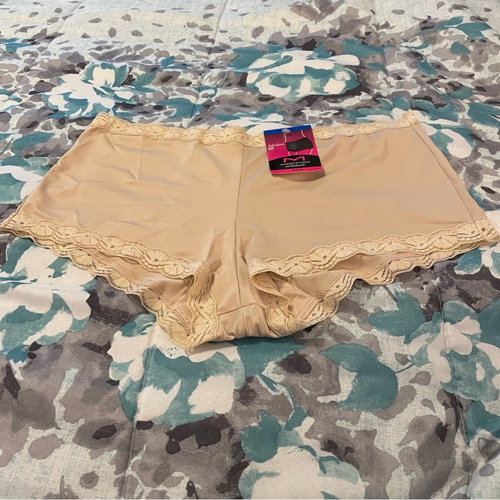 NWT Maidenform One Fabulous Fit Boyshort - XL-Size 8